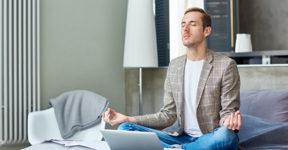 Simple Ways to Make Meditation a Daily Habit